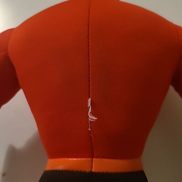 Disney's Incredibles Doll - Picture 7 of 8